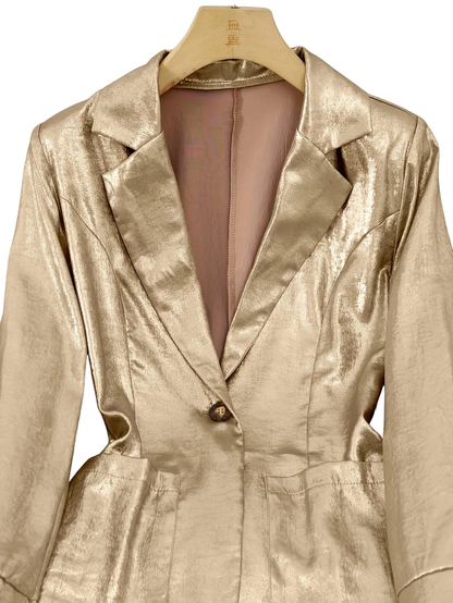 Metallic lapel single pocket suit
