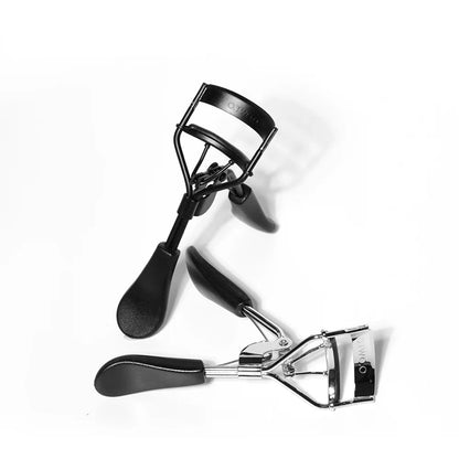 O.TWO.O Eyelash Curler