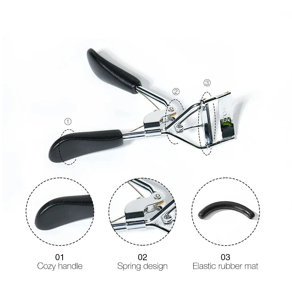 O.TWO.O Eyelash Curler