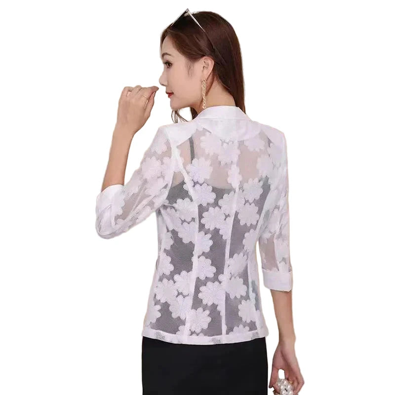 Hollow Lace Three-quarter Sleeve