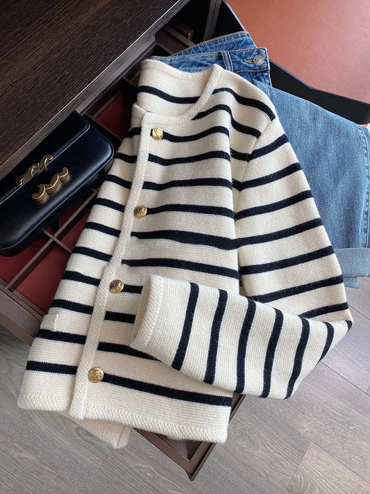 Sweaters O-neck Stripe Knitted