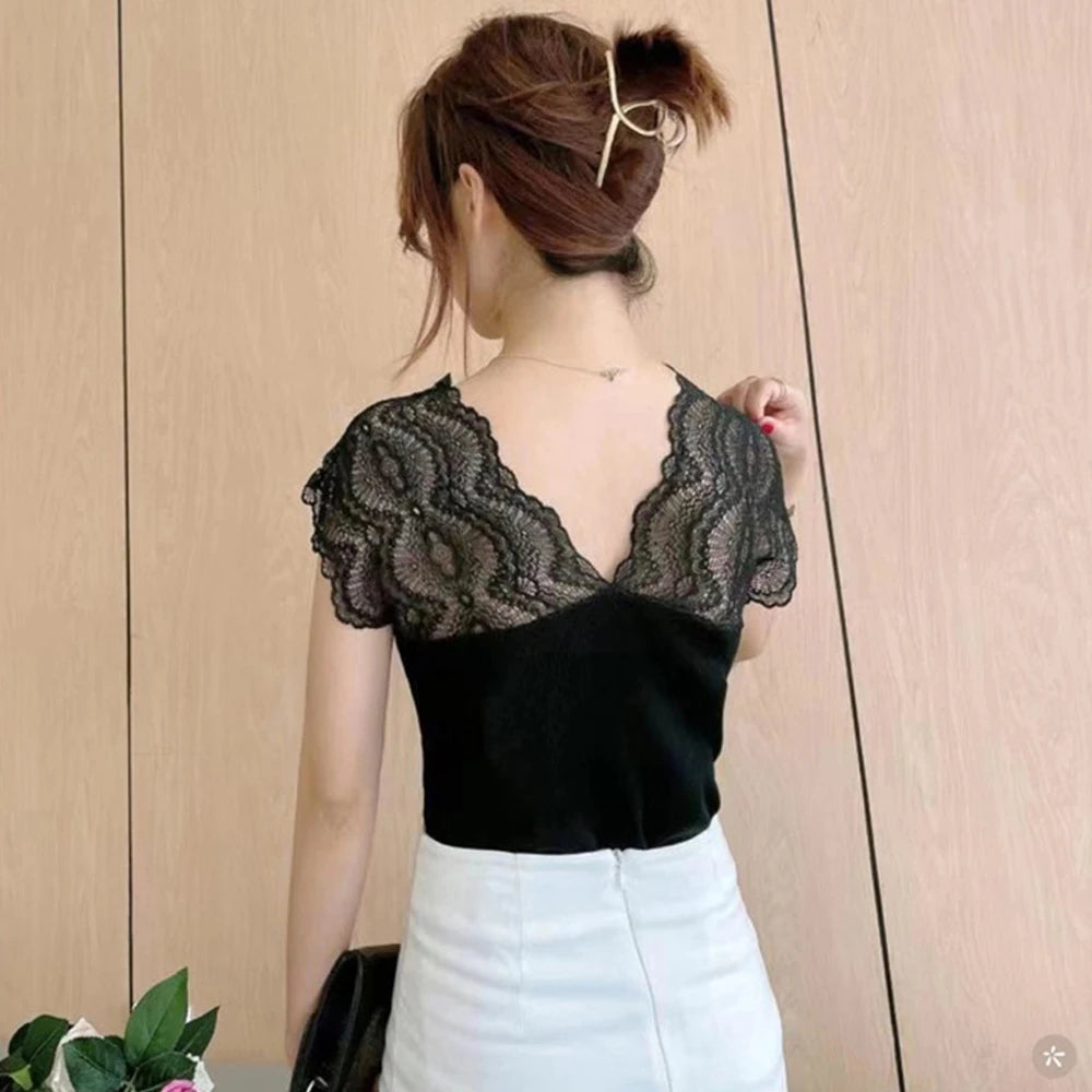 Floral Lace Collar