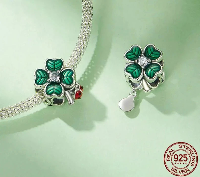 Clover Pendant