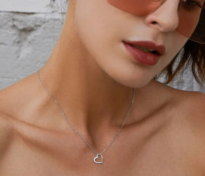 Silver The shape of love Chain Necklace