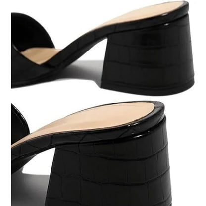 Open-toe Square Head Genuine Leather Low Heel Women Rubber Casual Slippers Black Sandal Elegant Beach Home Big Size Shoes Summer